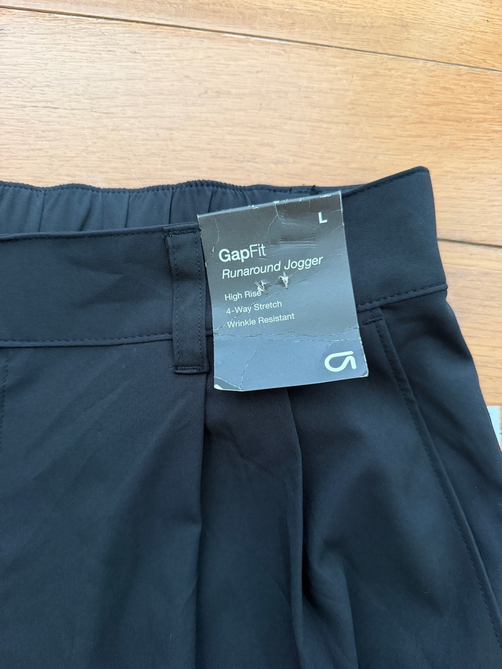 NWT Gap Runaround Joggers Black Pants Size L GapFit - Picture 6 of 14